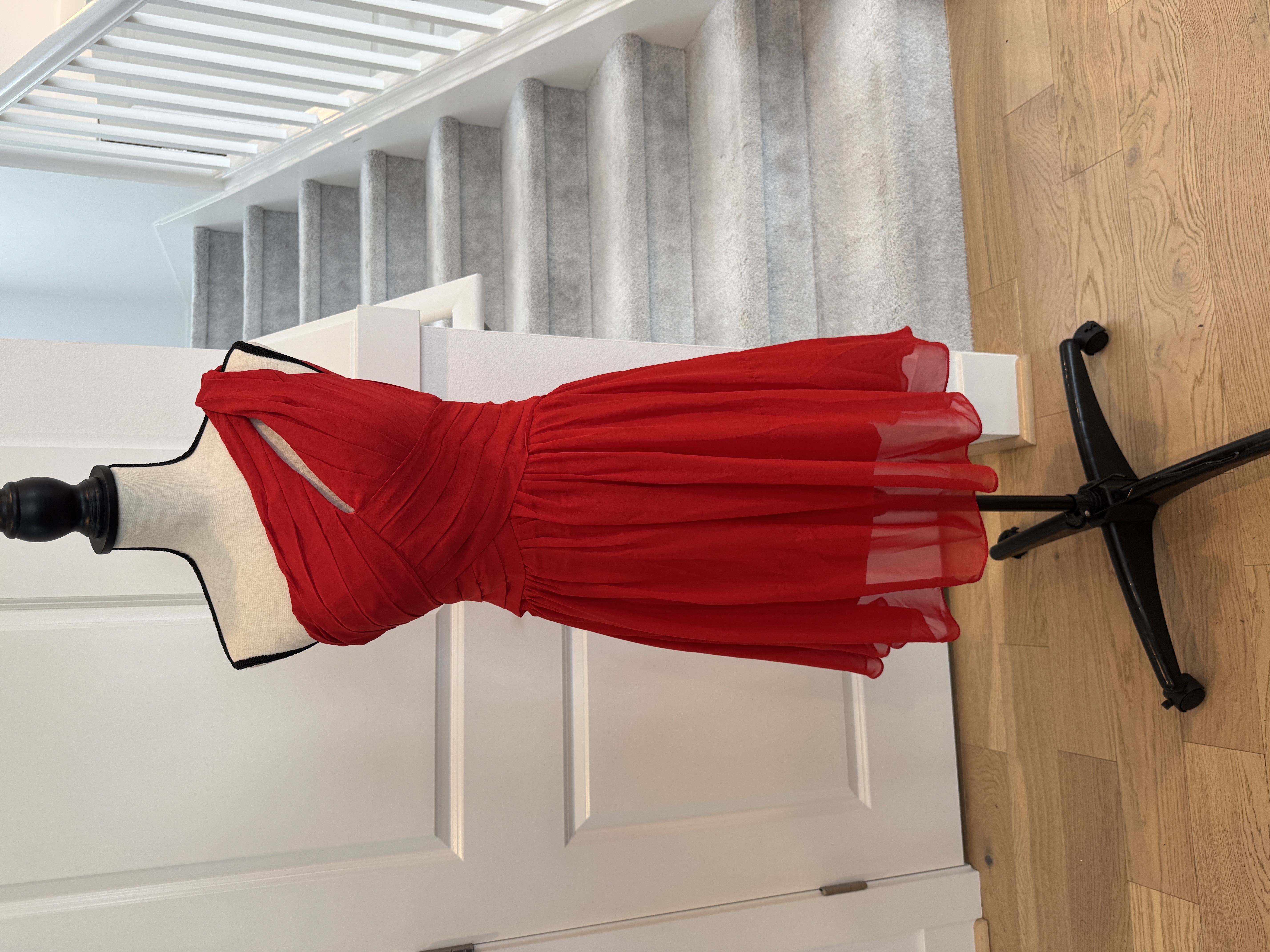 Red Dresses Cocktail & Party Dresses Size Adult 2 (XS) Red One-Shoulder Chiffon Cocktail Dress (Used lightly condition) - Image 1 of 2