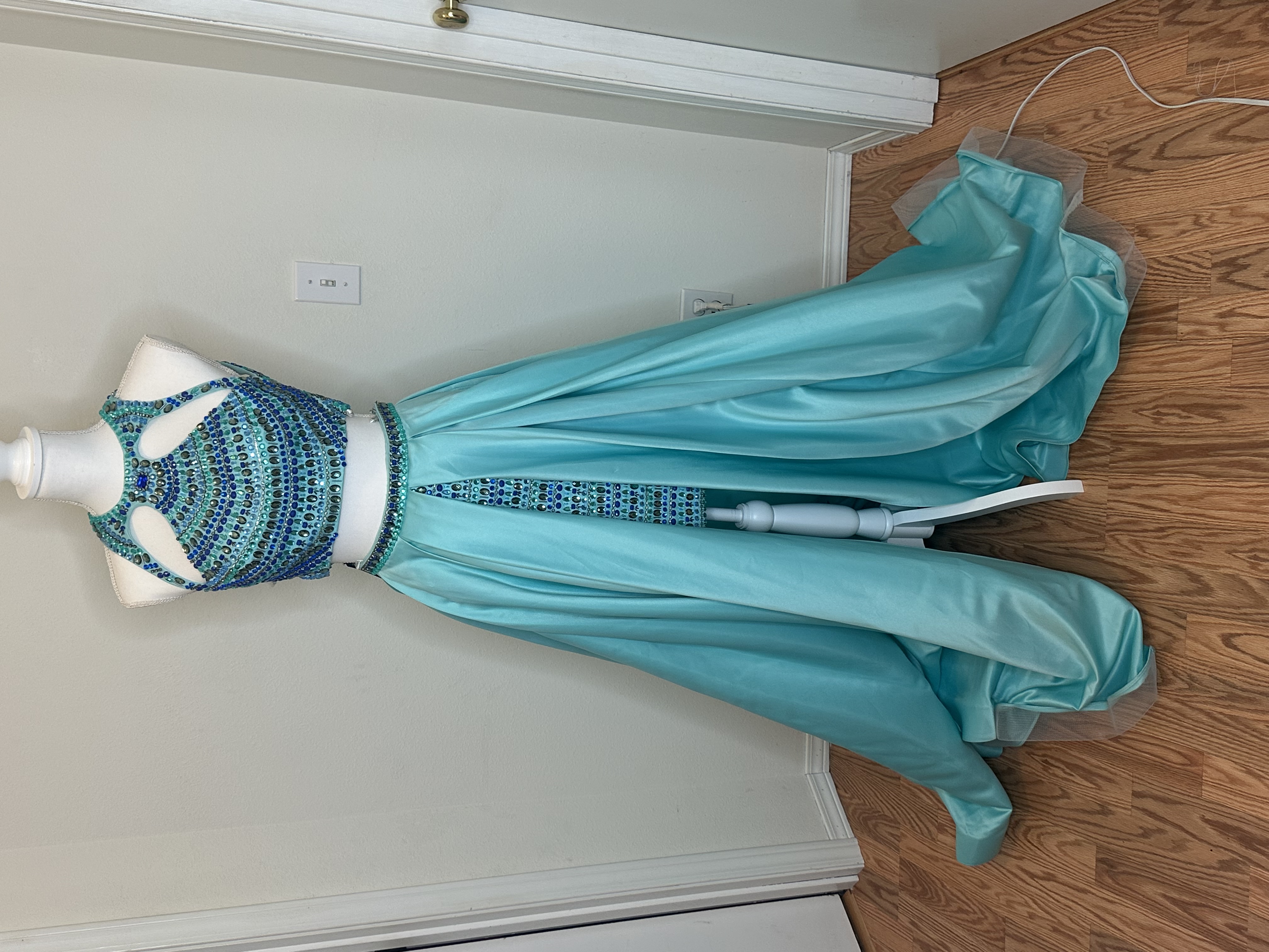 Aqua Dresses Other Dresses Size Adult 2 (XS) Rachael Allen Sparkling Two-Piece Gown (Used lightly condition) by rachael-allen - Image 1 of 3