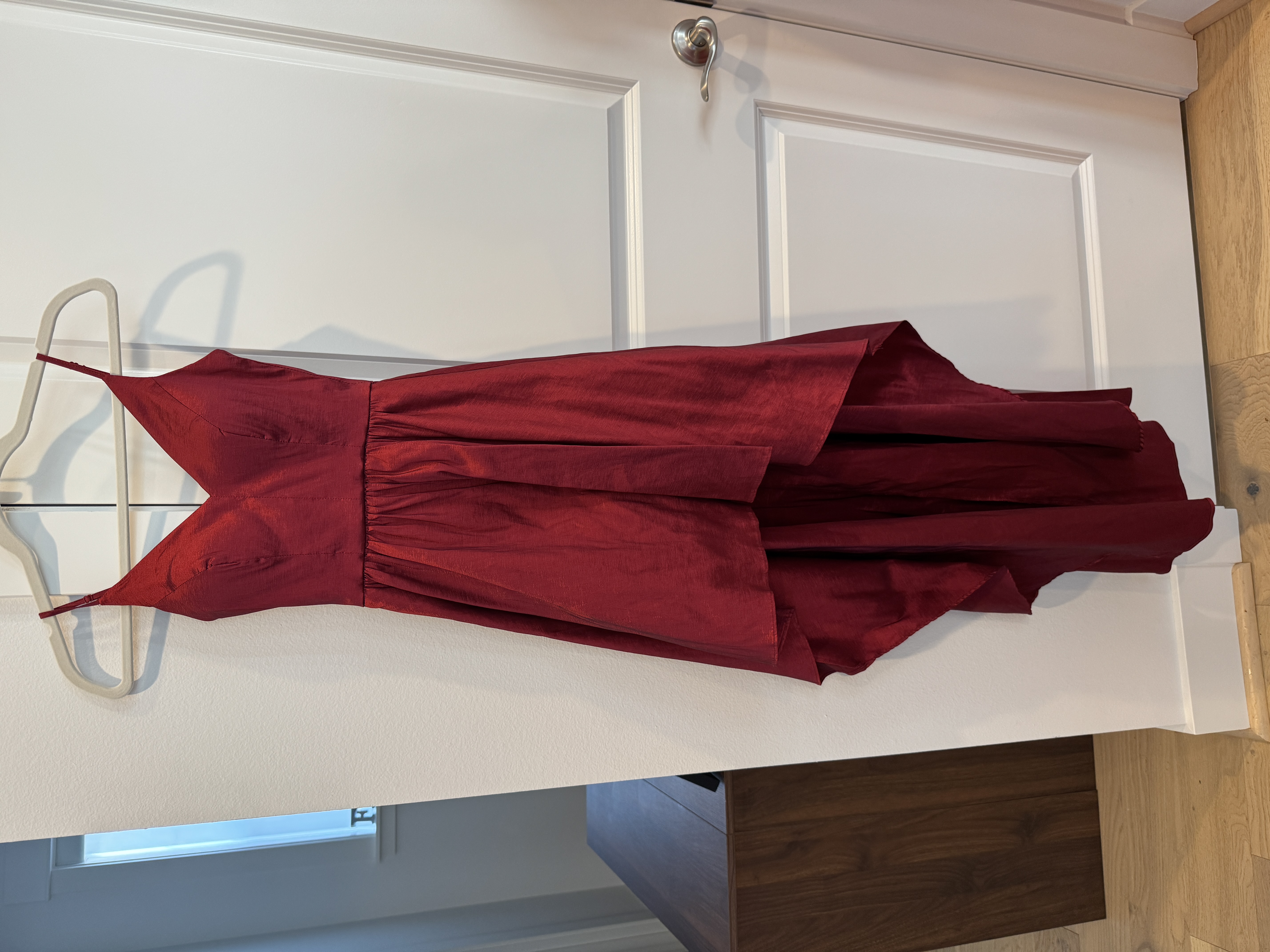 Red Dresses Cocktail & Party Dresses Size Junior 1 (XS) Crimson High-Low Cocktail Dress (Worn Once condition) - Image 1 of 2