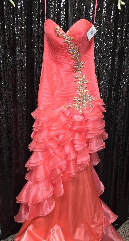 Coral Dresses Evening Gown Size Adult 4 (XS) Ruffled Coral Evening Gown (New with tags condition)