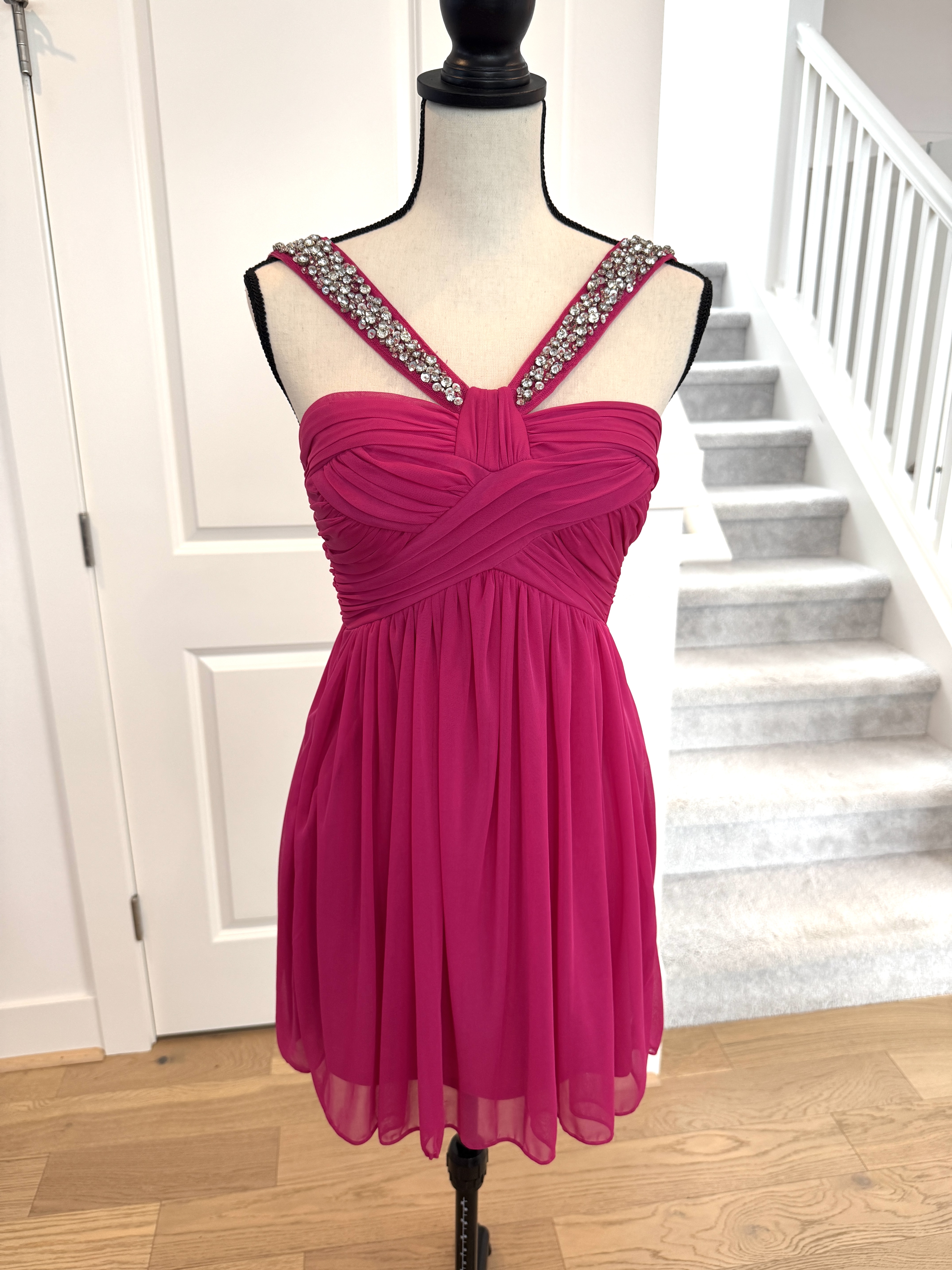 Fuchsia Dresses Cocktail & Party Dresses Size Adult 0 (XXS) Elegant Fuchsia Cocktail Dress (Used lightly condition) - Image 1 of 2