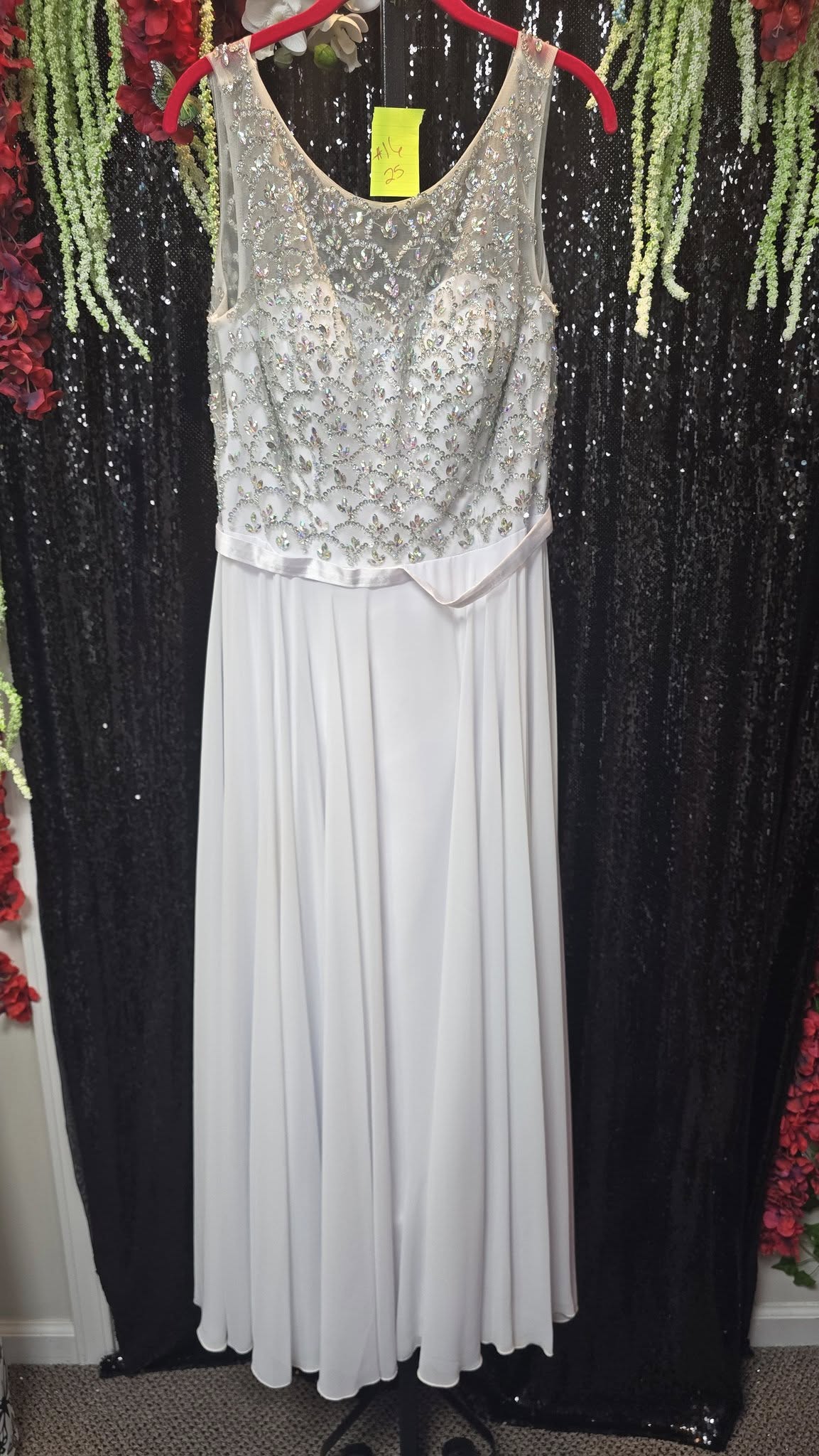 White Dresses Evening Gown Size Adult 14 (L) Gigii sz 14 Sequined Top Evening Gown (Worn Once condition) by gigiis